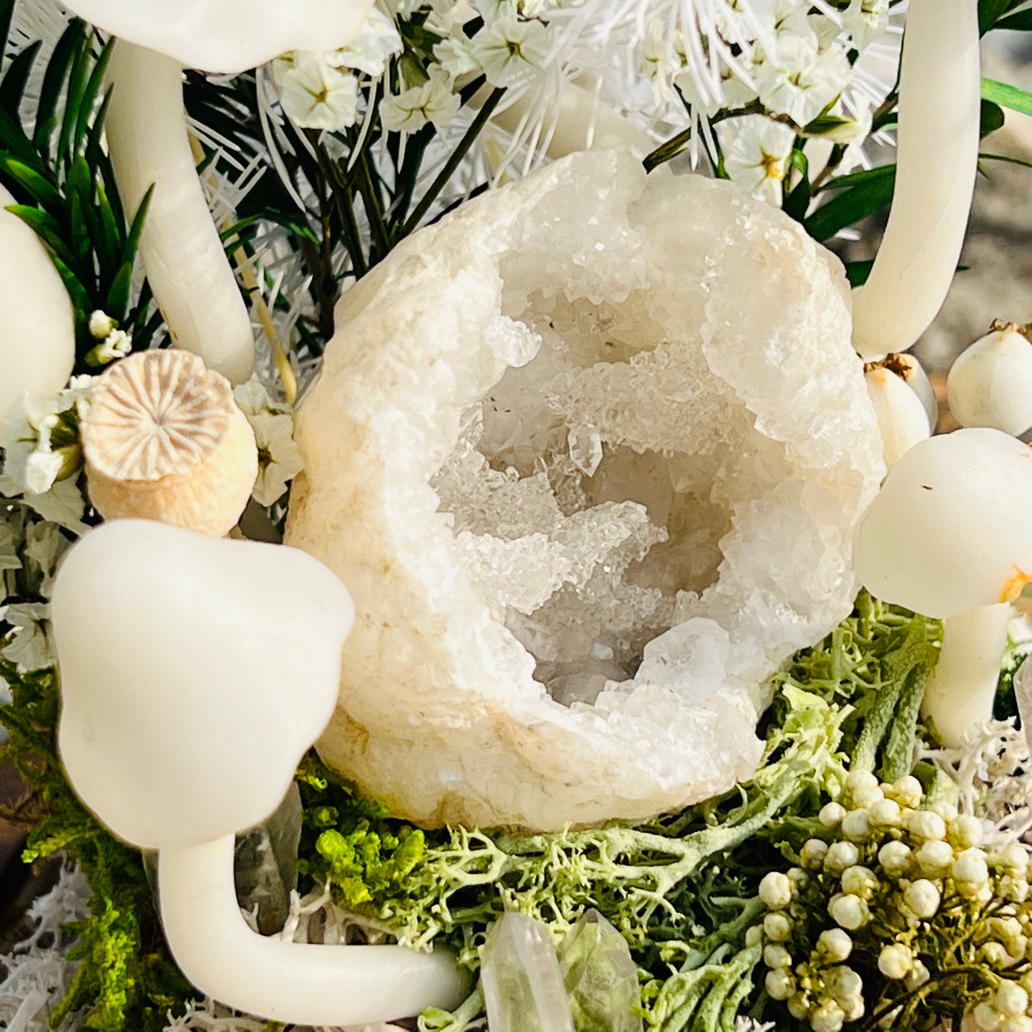 Sacred Hollow: Natural Moroccan Geode & Enchanted Snowy Forest night light | Handmade Crystal Mushroom Lamp