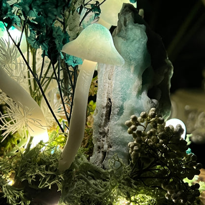 Ocean Whisper: Natural Hemimorphite & Eternal Seafoam Meadow Lamp | Handmade Crystal Mushroom Lamp