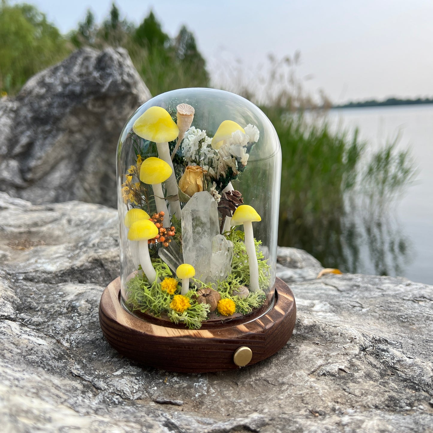 Ethereal Clarity: Natural Clear Quartz Cluster & Meadow Forest Night Light | Handmade Crystal Mushroom Lamp