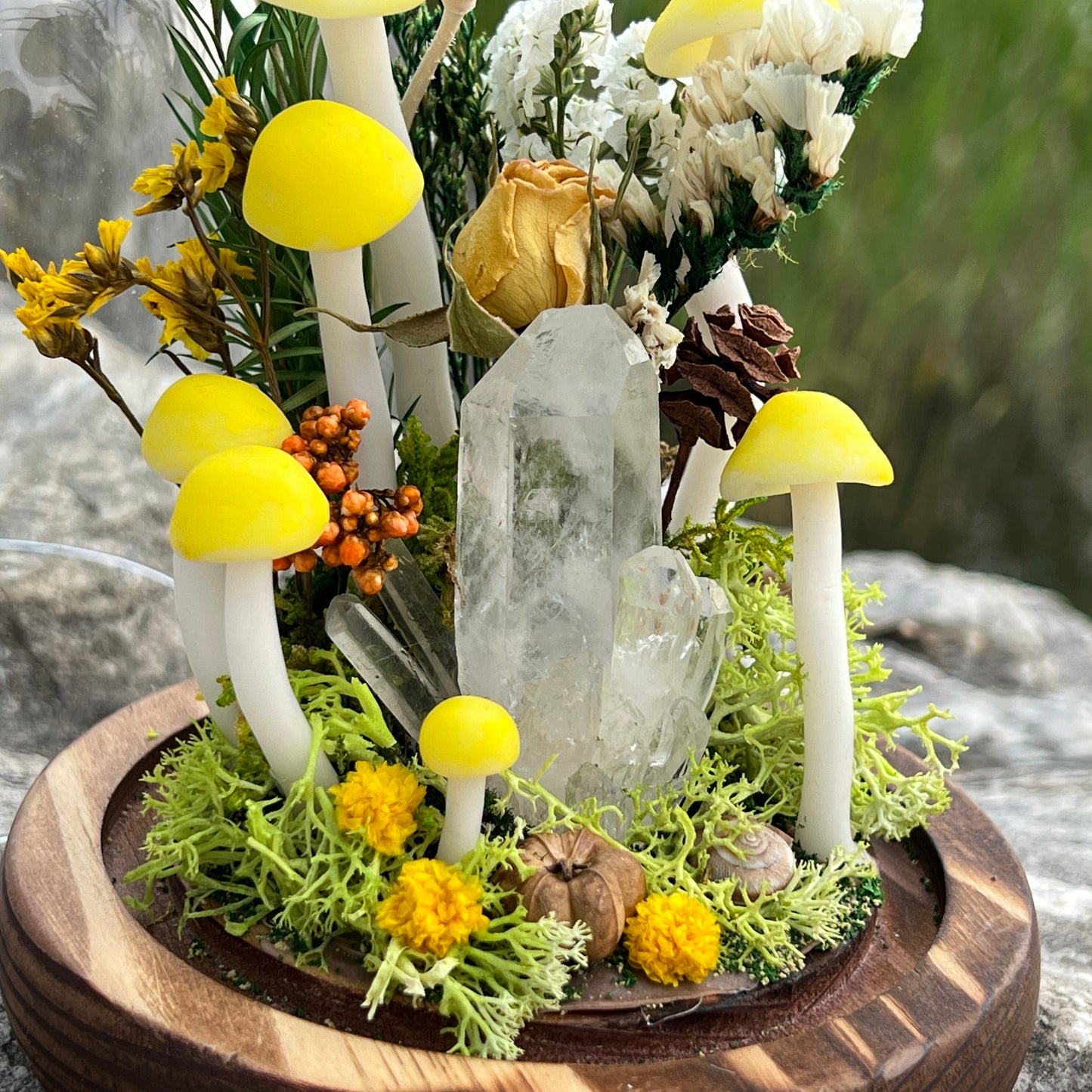 Ethereal Clarity: Natural Clear Quartz Cluster & Meadow Forest Night Light | Handmade Crystal Mushroom Lamp