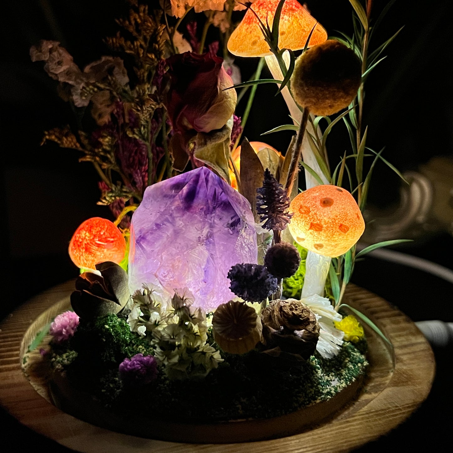 Mystical Purple Crystal Garden Lamp: The Ultimate Birthday or Anniversary Surprise