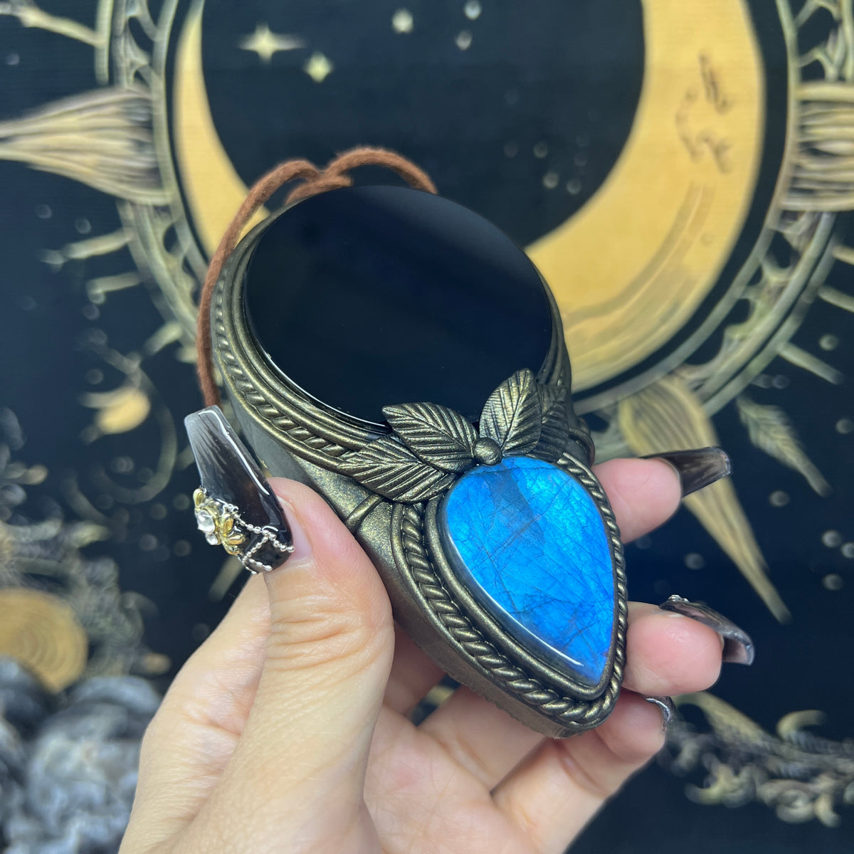 Handmade Natural Black Obsidian Scrying Mirror/Magic Obsidian Witch Mirror/Crystal Quartz Mirror/Manifest Altar Tool
