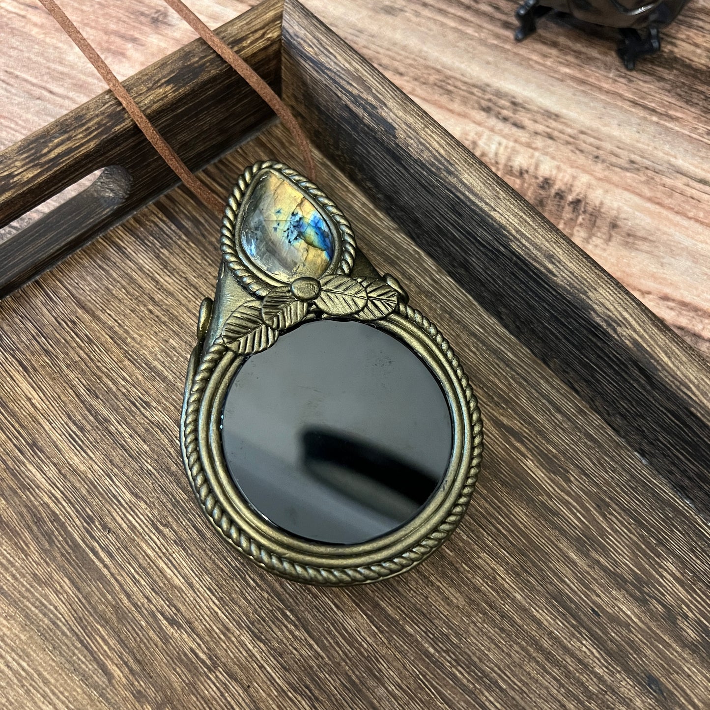 Handmade Natural Black Obsidian Scrying Mirror pendant/Magic Obsidian Witch Mirror/Crystal Quartz Mirror/Manifest Altar Tool